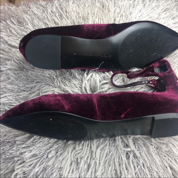 Banana Republic abby burgundy velvet flats - Picture 6 of 8